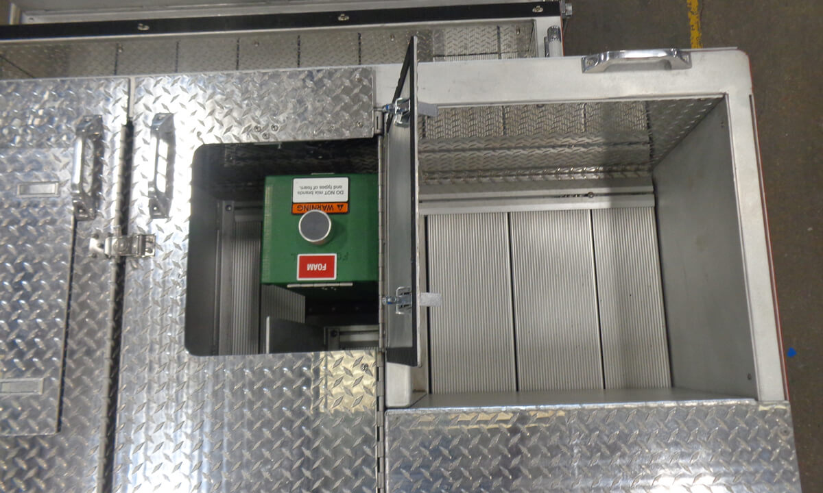 FOAM SYSTEM AND FOAM CELL