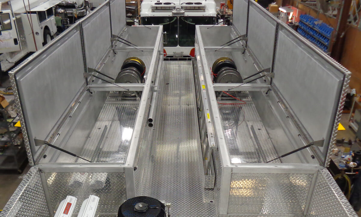 ROOFTOP COMPARTMENTS