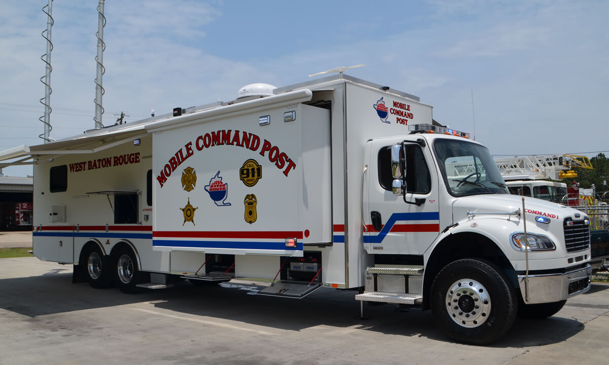 MOBILE COMMAND UNIT