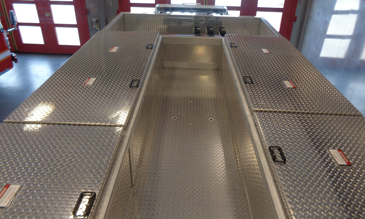 ROOFTOP COMPARTMENTS